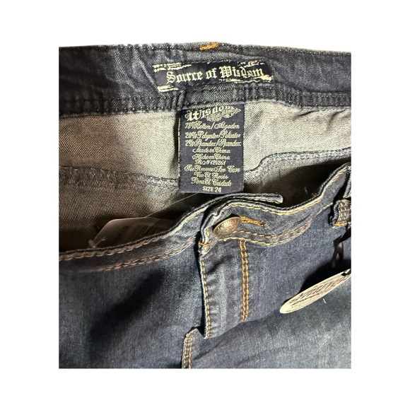 Torrid Blue Relaxed Jeans with Vintage Wash - Picture 7 of 7